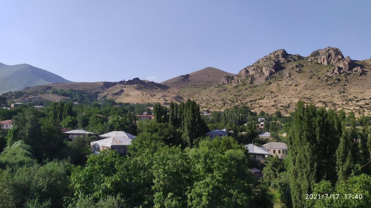 Verishen Guest House B&B Goris Exterior foto