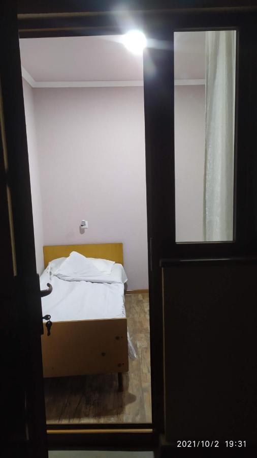 Verishen Guest House B&B Goris Exterior foto
